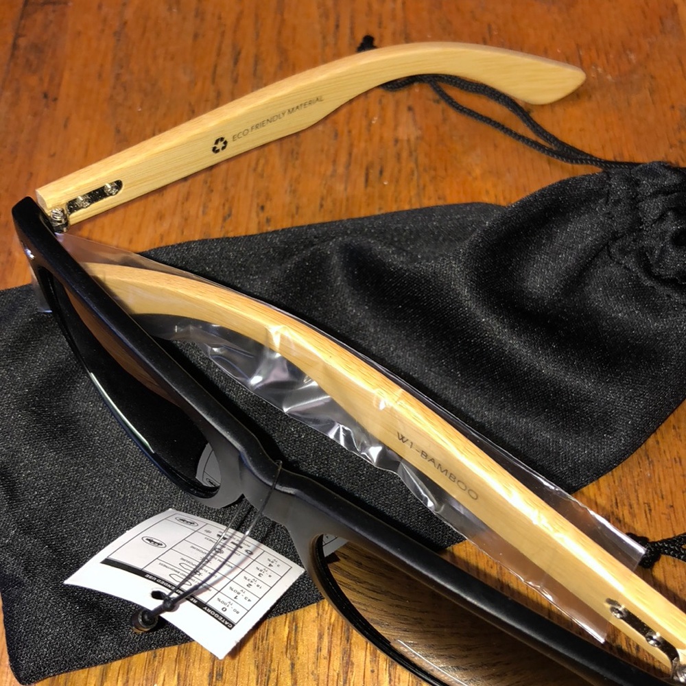 Eco-friendly Retro Bamboo Sunglasses